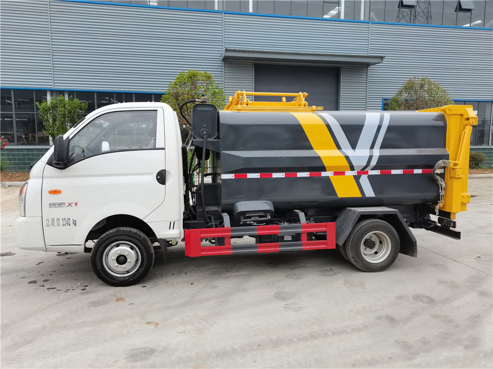 國六4.5方 藍牌凱馬瑞航 側裝壓縮垃圾車(chē)