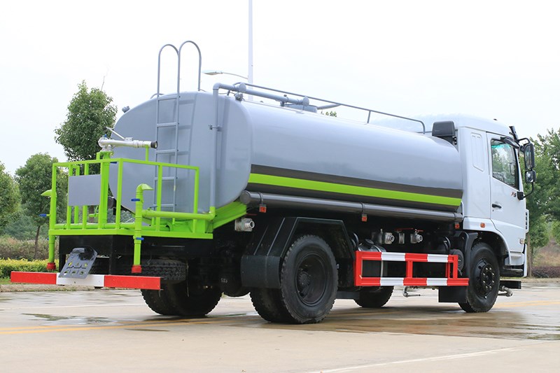 國六華神F5 12噸灑水車(chē)