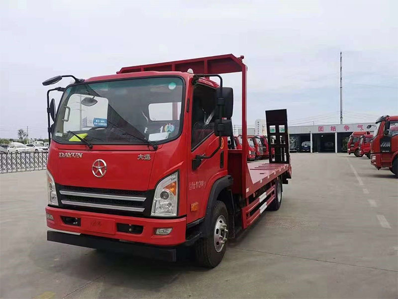 國六大運單橋平板運輸車(chē)