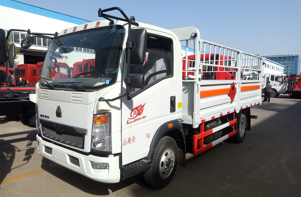 重汽豪沃4.1米（藍牌）氣瓶車(chē)