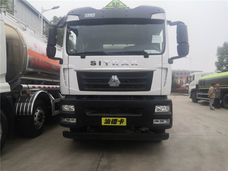 國六30.4方鋁合金油罐車(chē)-31方油罐車(chē)可裝26噸