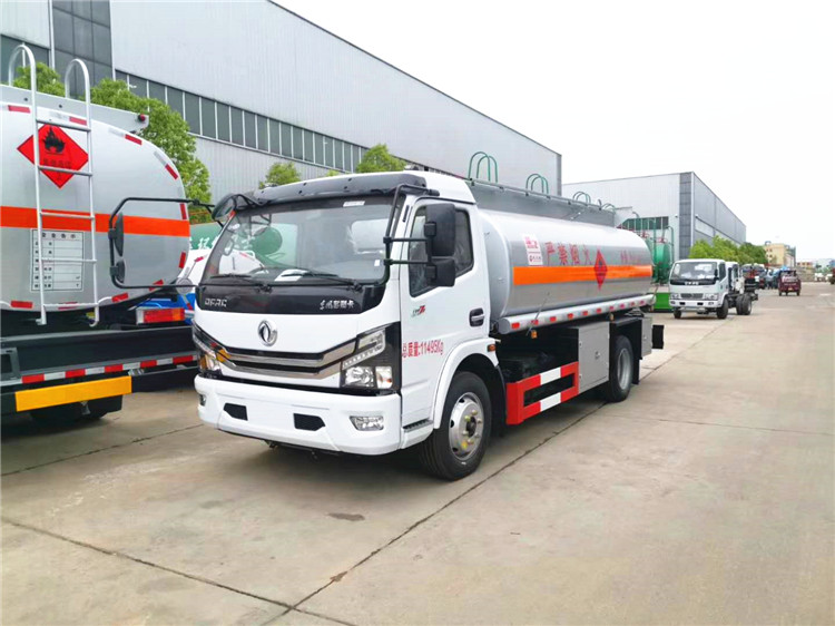 東風(fēng)多利卡國六6噸8噸加油車(chē)