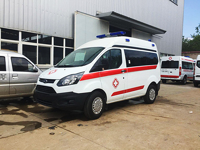 福特全順中軸柴油版運輸型救護車(chē)