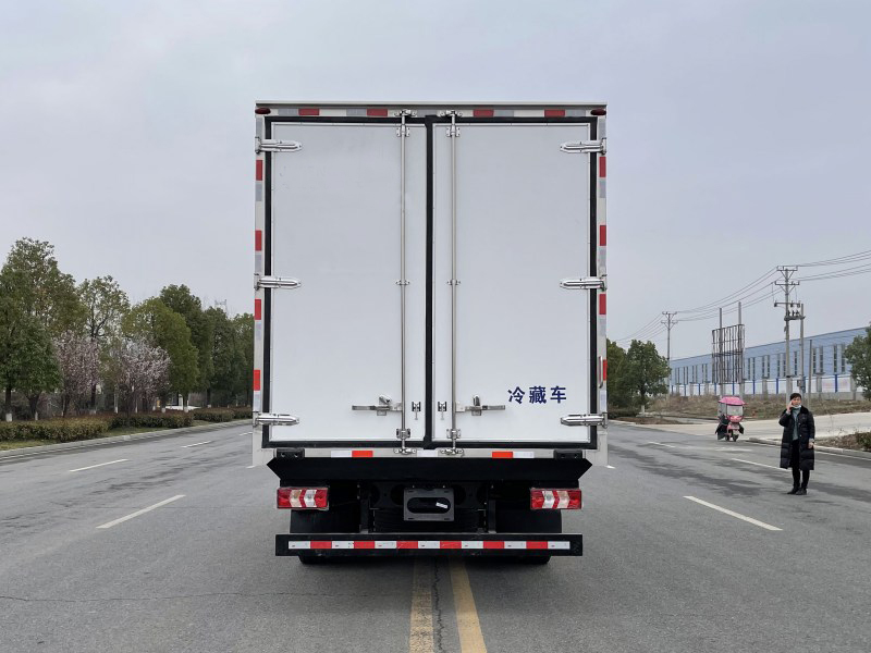 國六江淮5.2米冷藏車(chē)