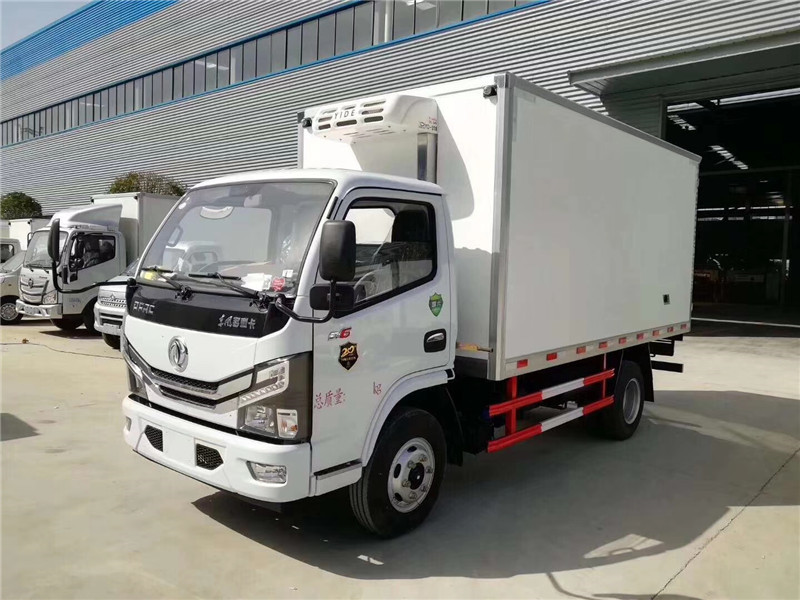 國六 東風(fēng)多利卡D6冷藏車(chē)